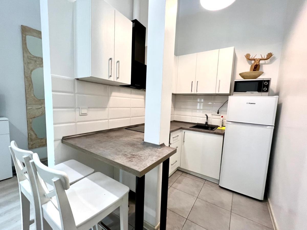 Kyiv White Apartment Exterior photo